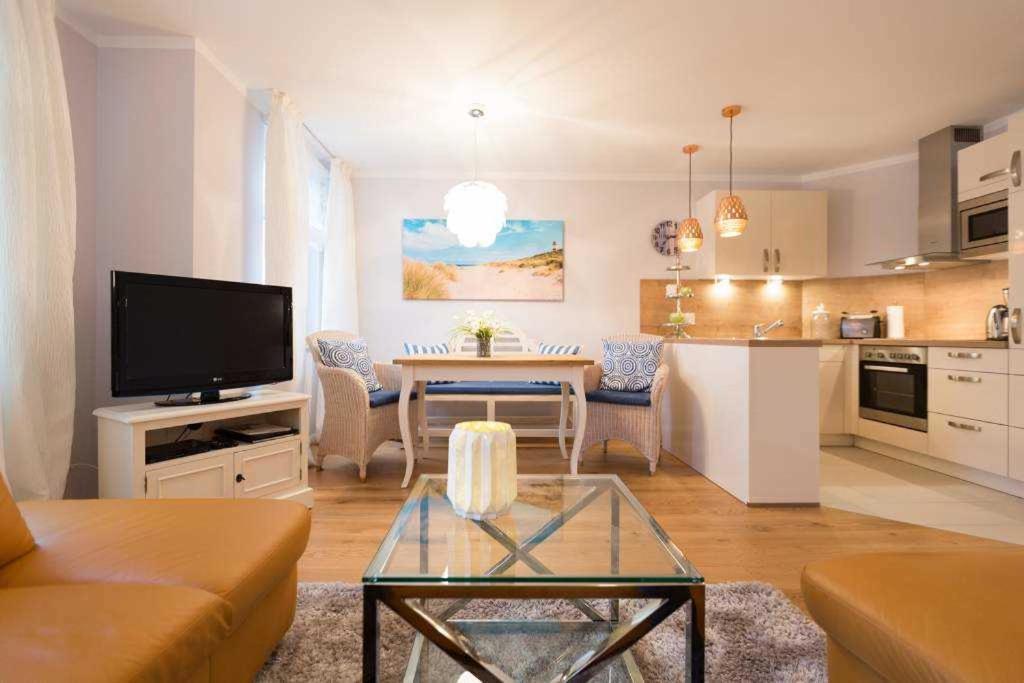 شقة Haus Am Kurpark, App Ahlbeck هيرينجسدورف المظهر الخارجي الصورة